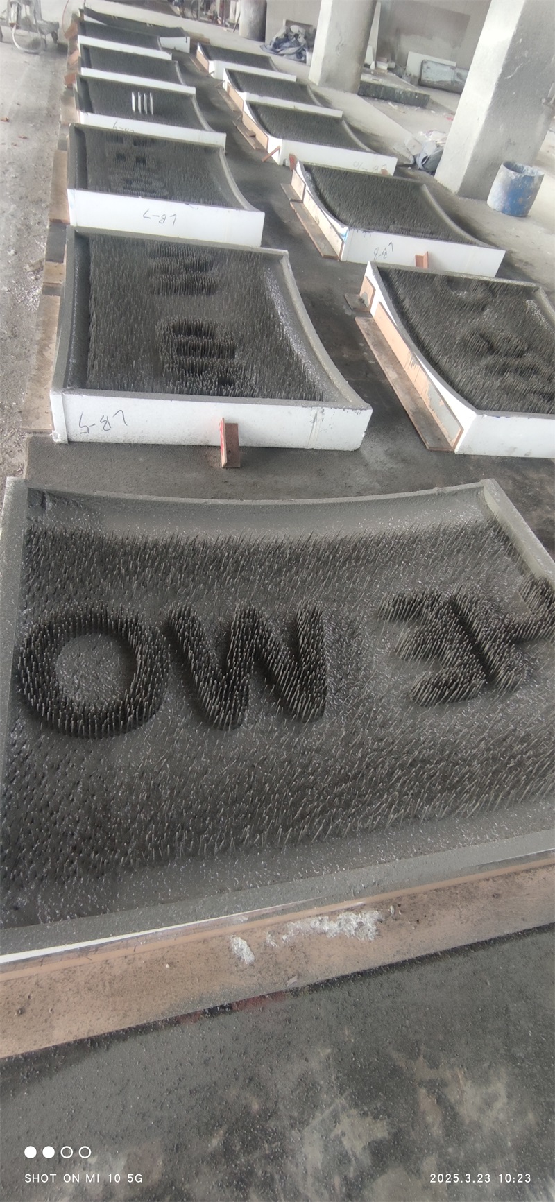  ​来福士成都透光混凝土